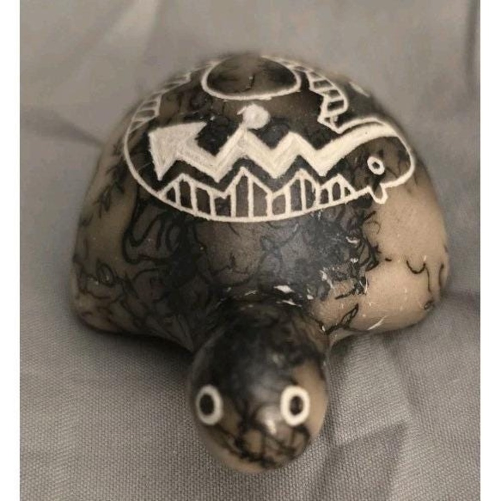 Eric Louis Acoma Horsehair Turtle Pottery Figurine Hand Etched New Mexico Art